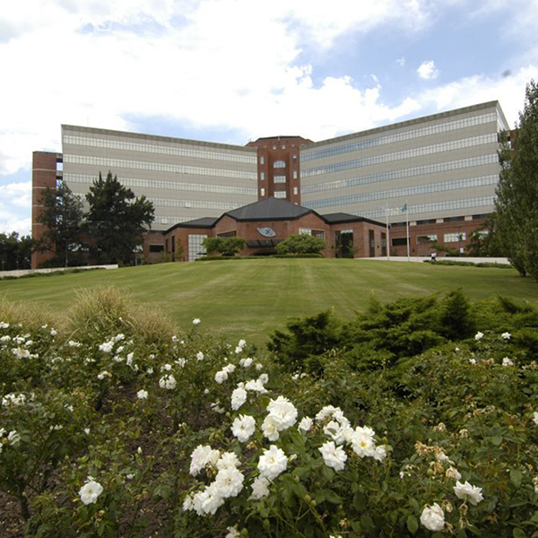 El Hospital Universitario Austral fue reconocido como hospital que cura el planeta